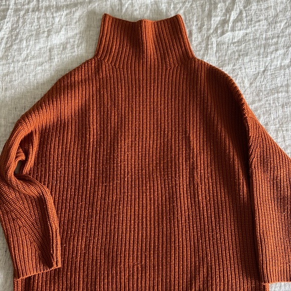 Oversized rust orange roll neck - Picture 2 of 2